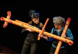 Un'immagine dallo spettacolo