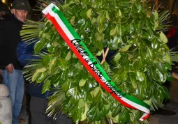Le celebrazioni dell'Anniversario delle Liberazione sono organizzate dai Comuni di Busca e di Costigliole Saluzzo, che condividono l’assegnazione, avvenuta nel 2006, della Medaglia d’Argento al Valore Civile per la  strage nazifascista di Ceretto del 5 gennaio 1945
