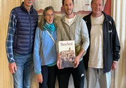 Una famiglia argentina di origini buschesi è stata ricevuta questa mattina nel palazzo comunale dall’assessore Ezio Donadio