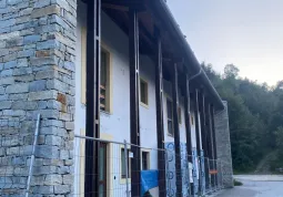 L'edificio in ristrutturazione