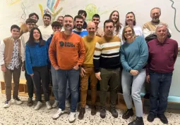 Il nuovo direttivo e l'assessore al Volontariato Bruno Olivero 