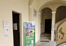 L'Info Point al piano terra del Palazzo Comunale